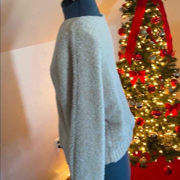 Soft, Tan Sweater - Picture 4 of 4